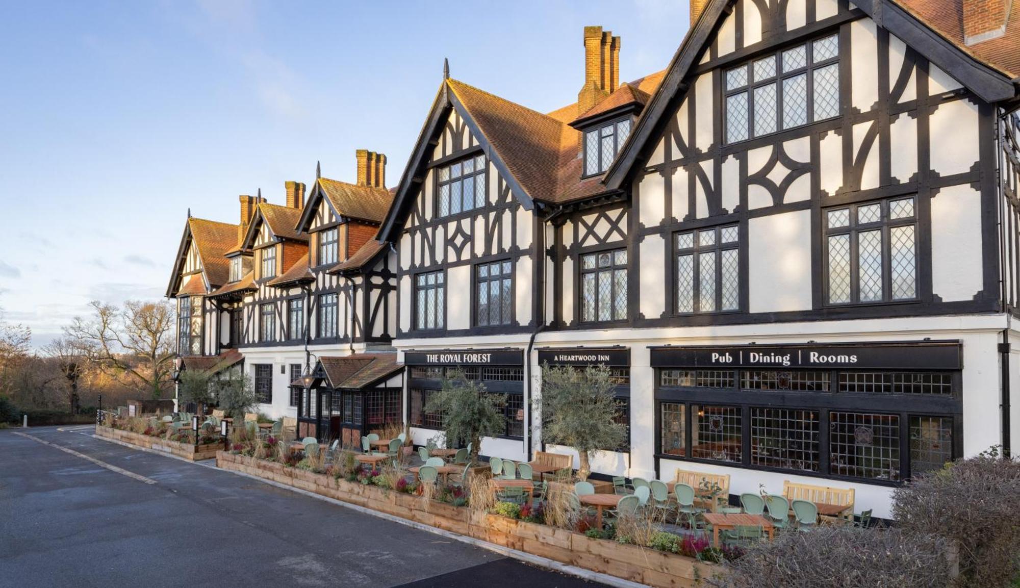 The Royal Forest - A Heartwood Inn Chingford Dış mekan fotoğraf